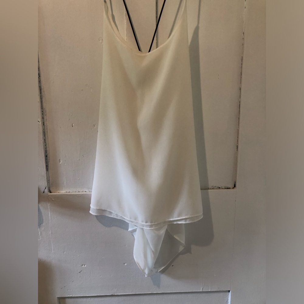 Beautiful sheer tank - Picture 2 of 6